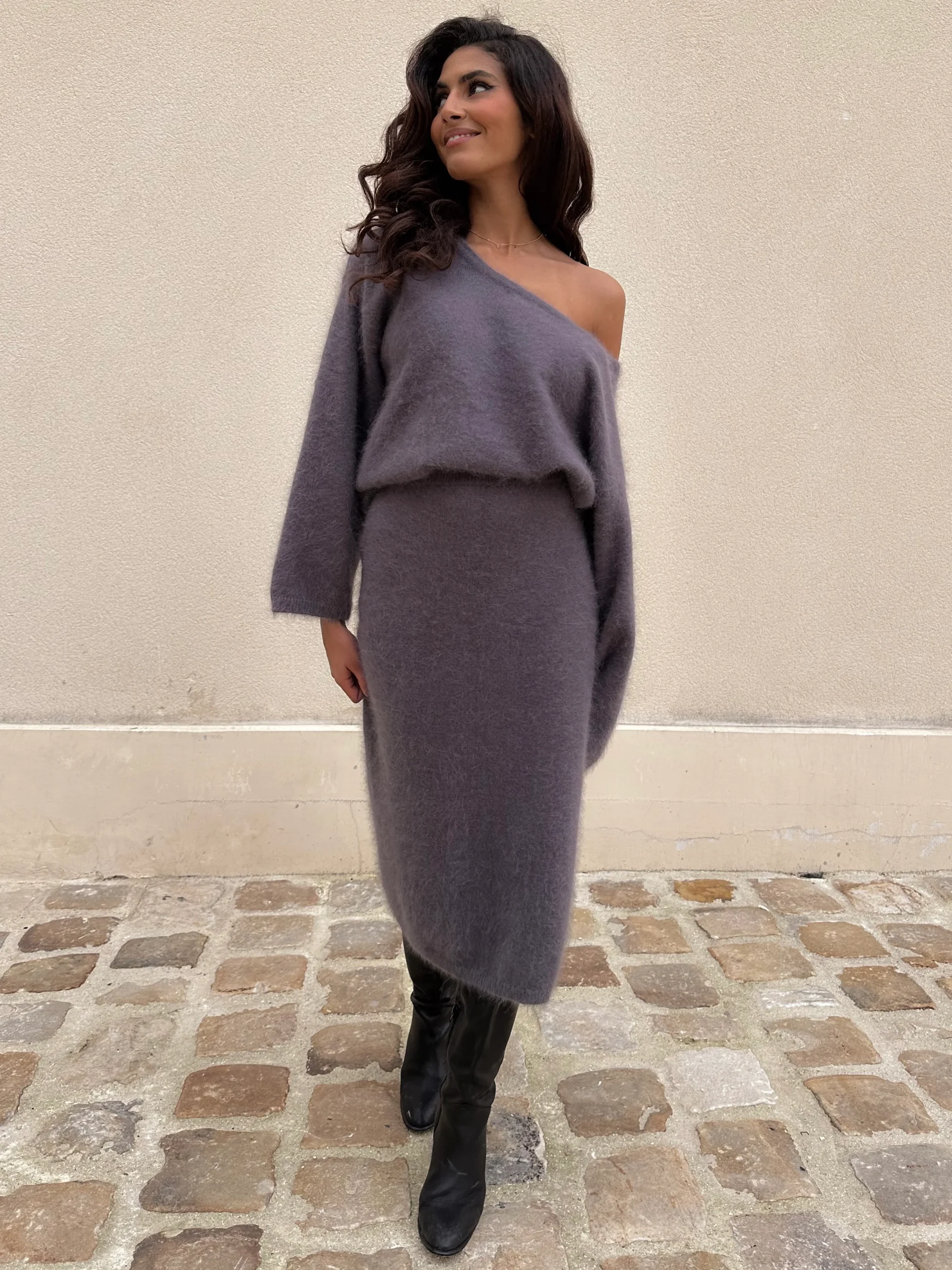 ALMA pull anthracite